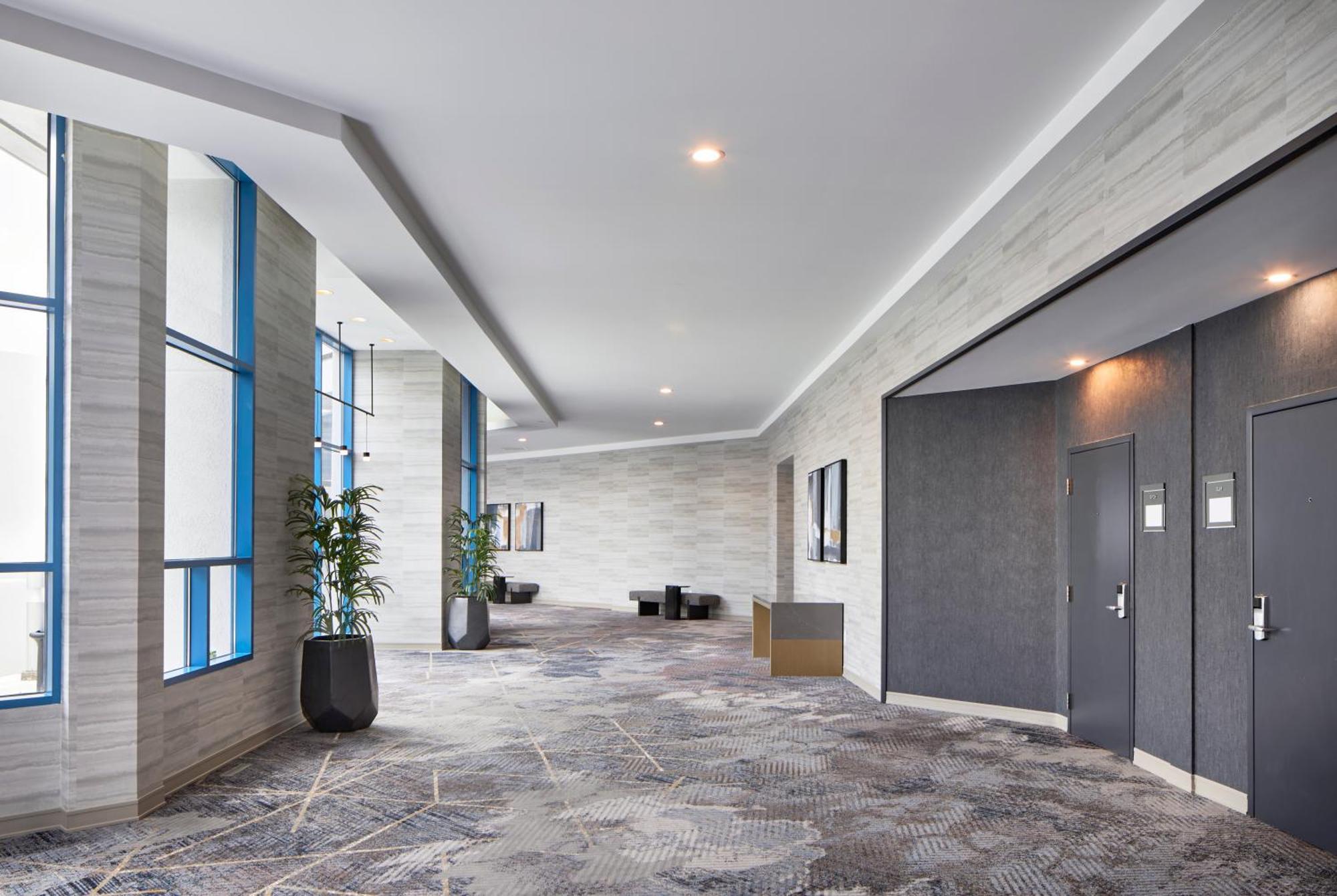 Delta Hotels By Marriott Toledo Exterior photo